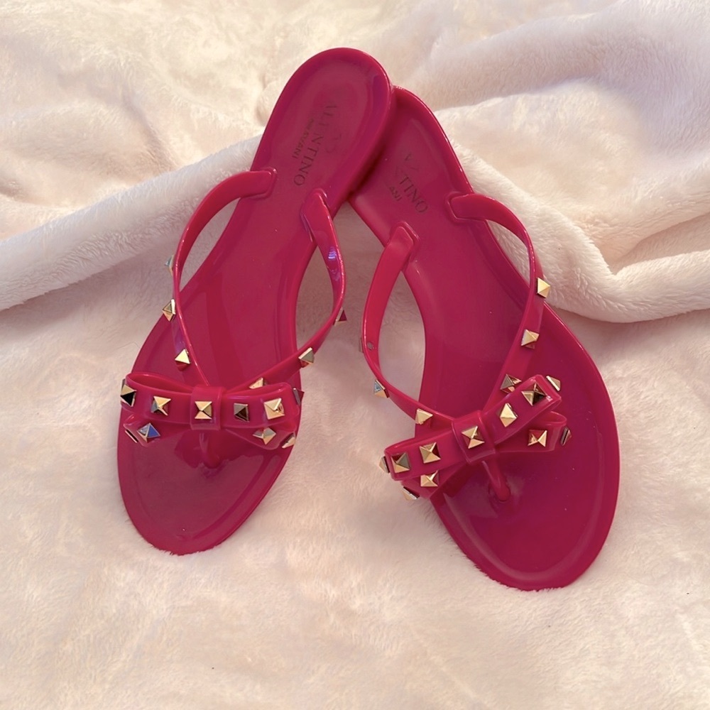 Fashion…Valentino Grovanni, Pink Jelly Flip Flops with Gold Stud Detail